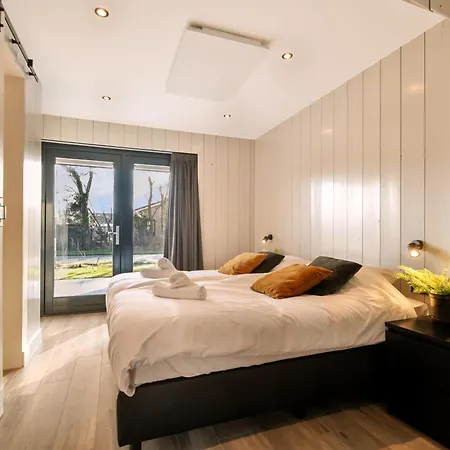 Familiehuis Zee & Ferienhaus Julianadorp