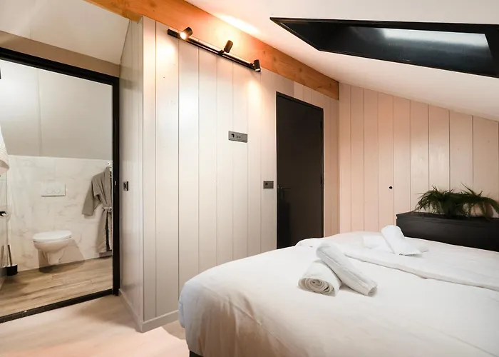 Familiehuis Zee & Hébergement de vacances Julianadorp